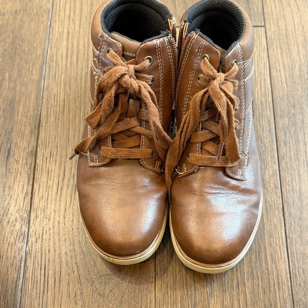 Sonoma Boys Brown Leather High-Top Shoes Size 3 C3-080
